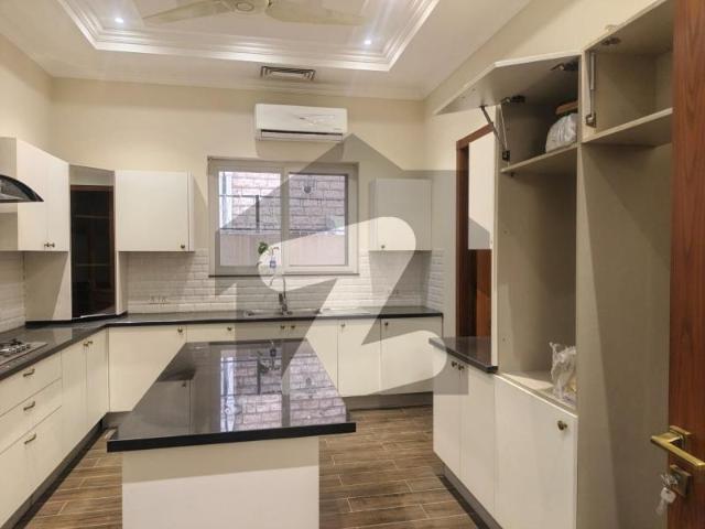 Beautiful House For Rent In F7 F 7