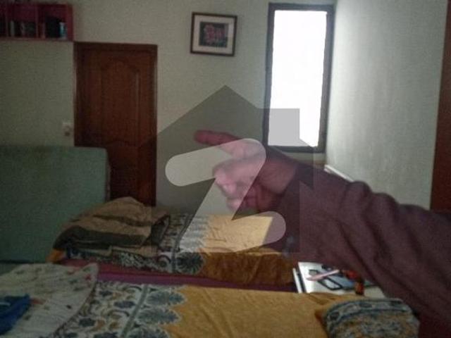 Beautiful House North Karachi 11A, 288sq, G+2, West Open, Old Construction, For Sale North Karachi Sector 11A