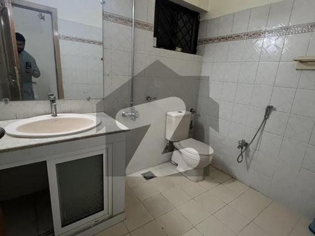 Beautiful House Up For Rent In F 11/2