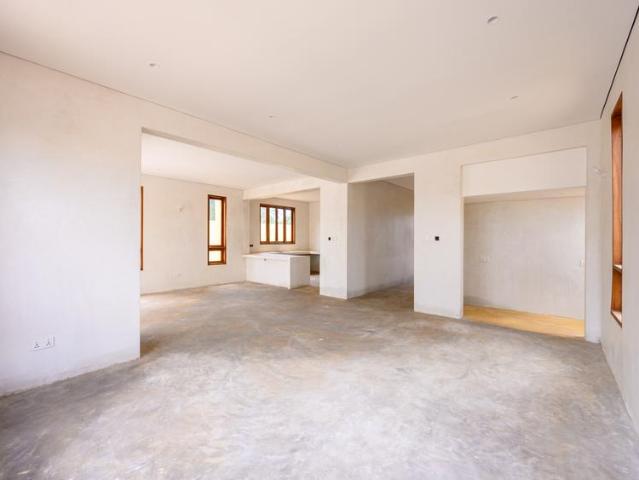 Beautiful home in Kanamai