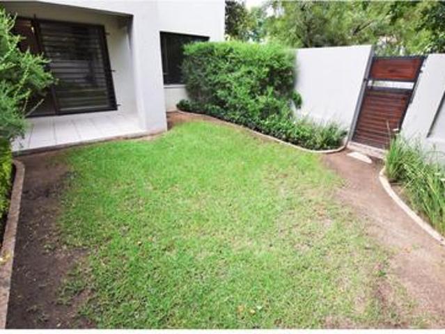 beautiful one bedroom garden apartment
