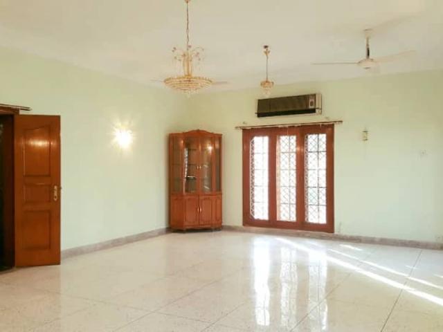 Beautiful Lower Portion With Garden For Rent In Block 9 Gulshan e Iqba Karachi Gulshan e Iqbal Town ID 85733