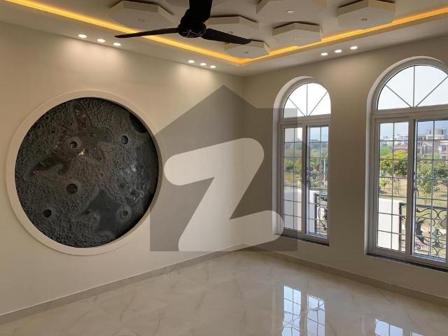 Beautiful location brand new park face house for sale d 12