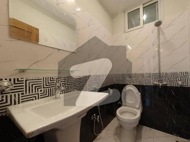 Beautiful location house for rent on main double road corner extra land