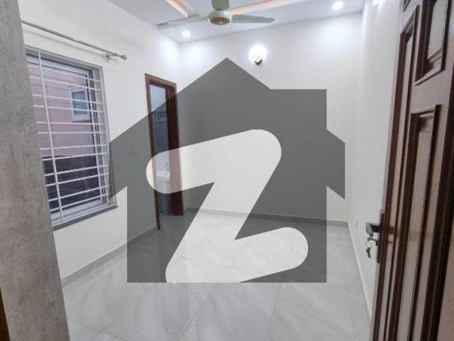 Beautiful location house for sale front open d 12