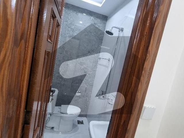 Beautiful location house for sale front open d 12