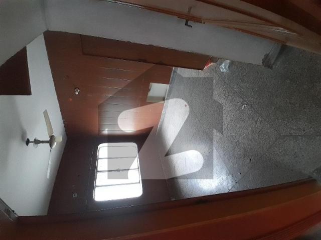 Beautiful Location House Is For Rent I 10/4
