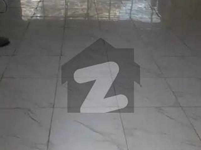 Beautiful Location Office Main Ittehad Avenue