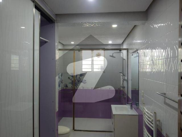 Beautiful location park face house for sale e 11