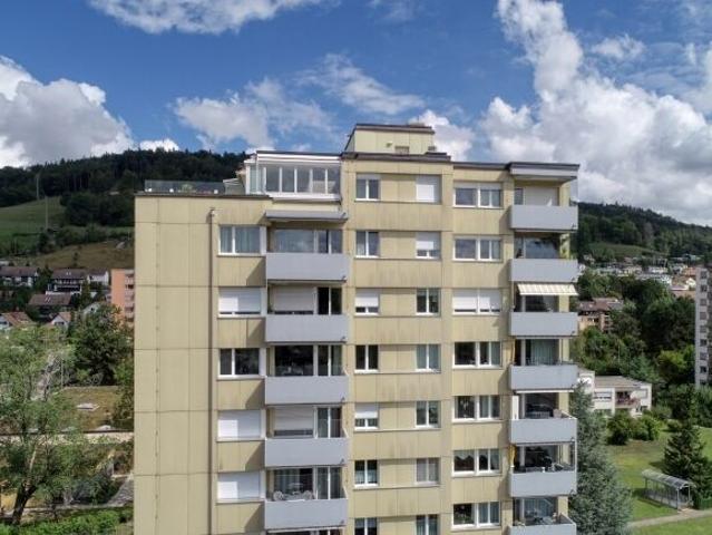Beautiful large attic apartment with huge terrace