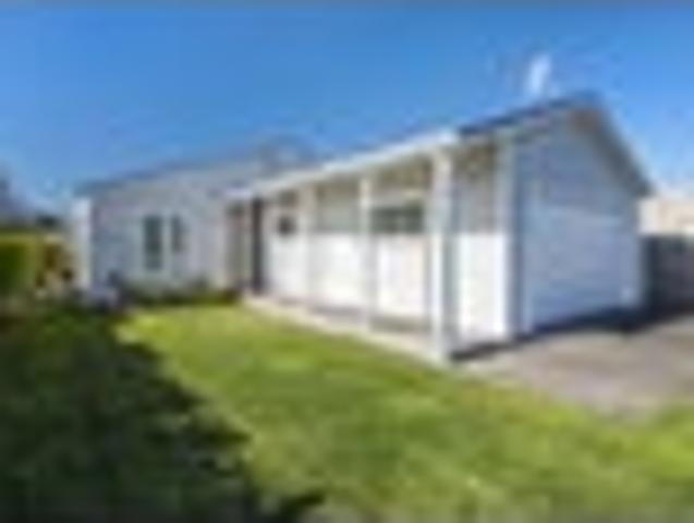Beautiful living  brilliant location
