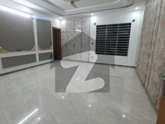 Beautiful Luxury Corner House In Media Town Block D