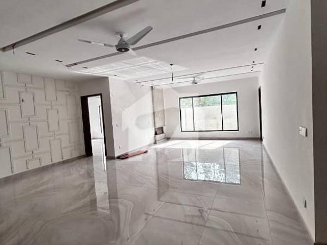 Beautiful Luxury House For Rent In F 11