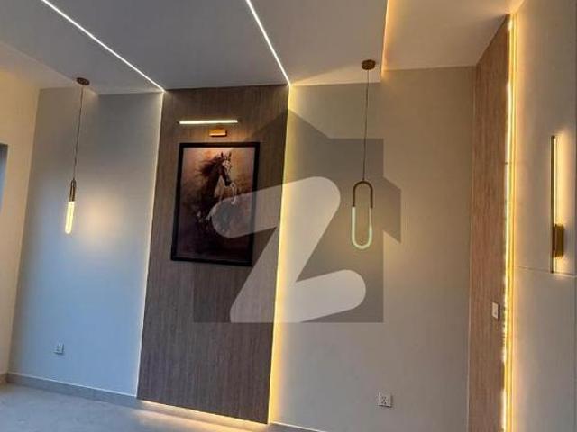Beautiful luxury house for sale d 12