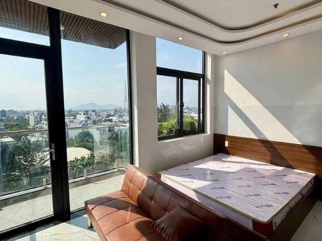 BEAUTIFUL LUXURY 2 BEDROOM APARTMENT NGU HANH SON DISTRICT