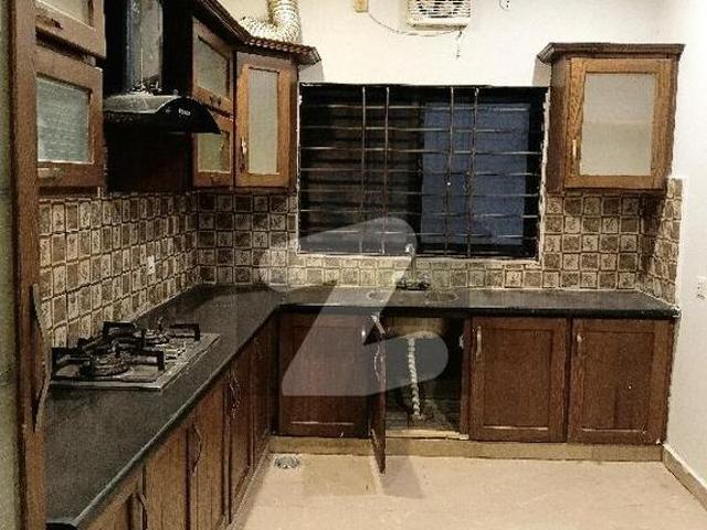 Beautiful Luxurious 1 Kanal Triple Storey House For Rent In E 11/1 MPCHS, Islamabad E 11/1