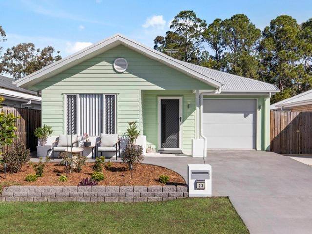 Beautiful Modern Cottage at a FANTASTIC Price Point!