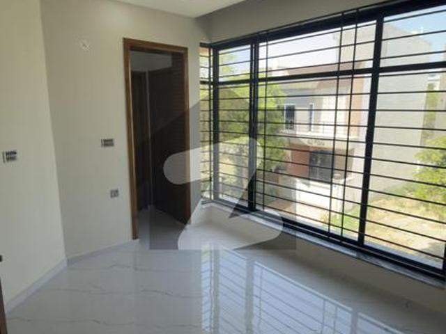 Beautiful New House For Rent Unused brand new Wapda City