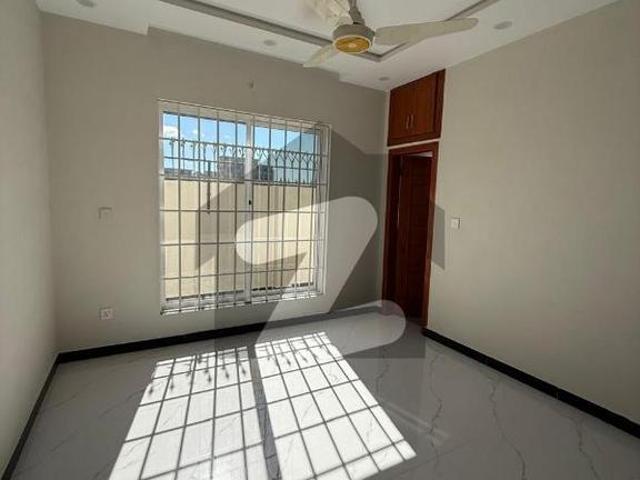 Beautiful New House For Sale G 14/2