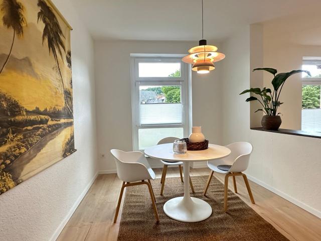 Beautiful, new studio 140qm* City* Parking*, Wuppertal Amsterdam Apartments for Rent