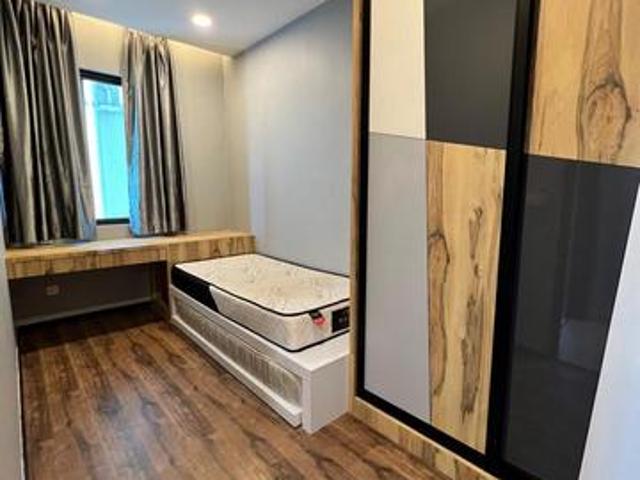 Beautiful Nice Unit Light ResidenceKobusak Penampang City View