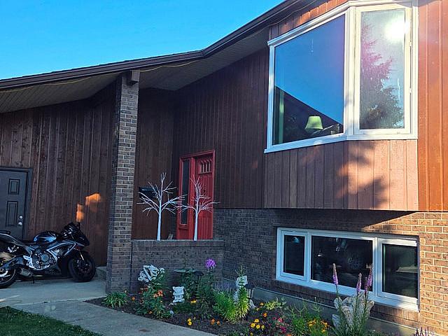 Beautiful, South Side Home For Sale