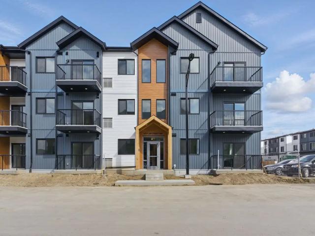 Beautiful Secord 1 bedroom apartment condo for rent