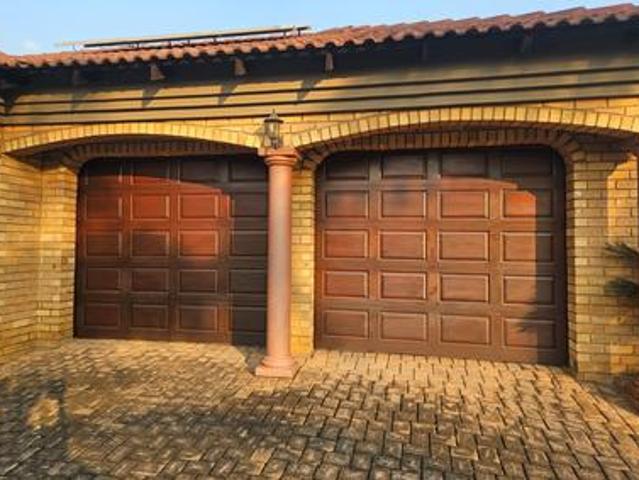 beautiful secure thatchfield glen fa.