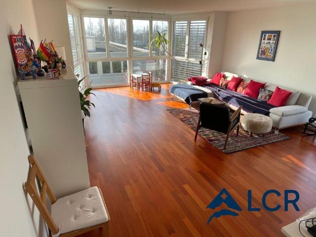 Beautiful short term apartment in Lausanne / furnished / 3 bedrooms / 2 bathrooms / 1 terrace