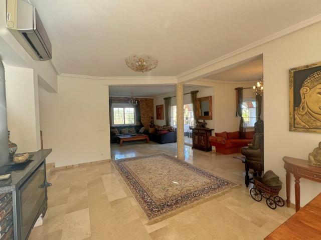 BEAUTIFUL SPACIOUS VILLA FOR LONG TERM RENTAL, LA NUCIA