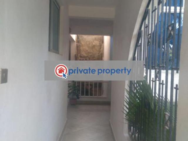 Beautiful Spanish Design 3 Bedroom House