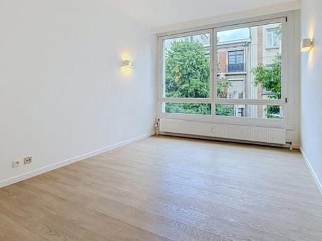 Beautiful studio apartment for rent