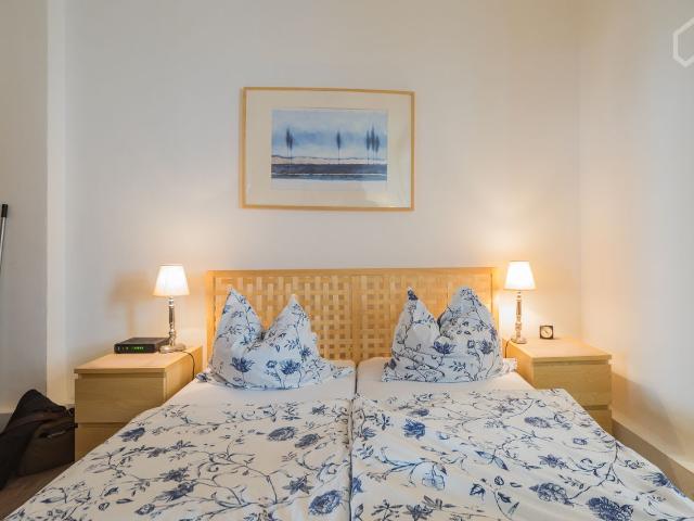 Beautiful studio in Charlottenburg, Berlin Amsterdam Apartments for Rent