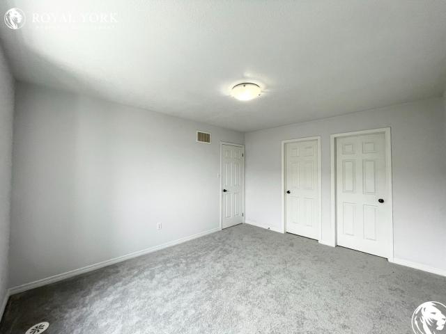 BEAUTIFUL Sunnyside 3 Bedroom/1 Bathroom Walking Distance to Memorial!