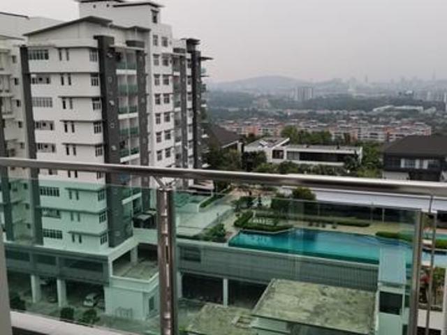 Beautiful Pool View COndo for SAle