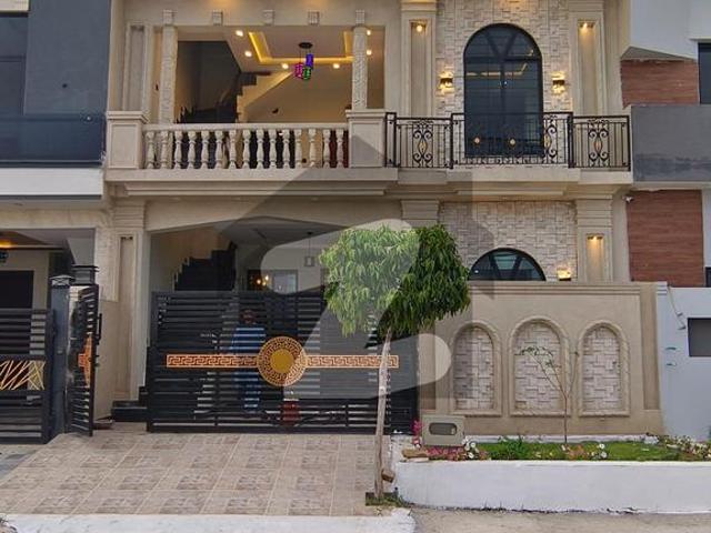 Beautiful Park Face Brand New House For Sale In Faisal Margalla City