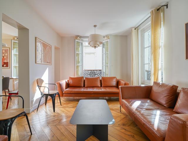 Beautiful & quiet apartment in vibrant neighbourhood Paris