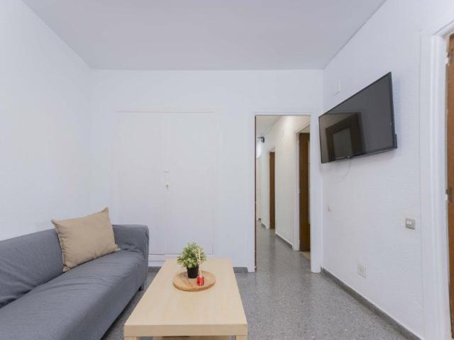 Beautiful room in Valencia