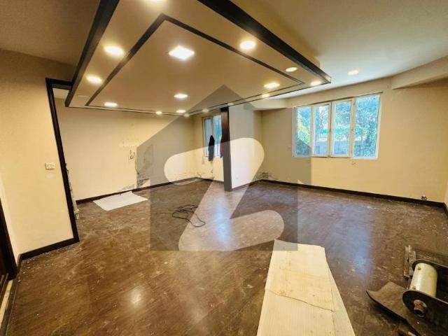 Beautiful Renovated House For Rent F 8
