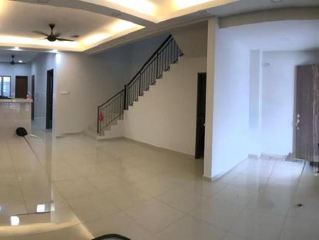 Beautiful Renovated Partly Furnished 2 Storey Terrace