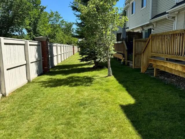 Beautiful Town House for Rent In Country Hills