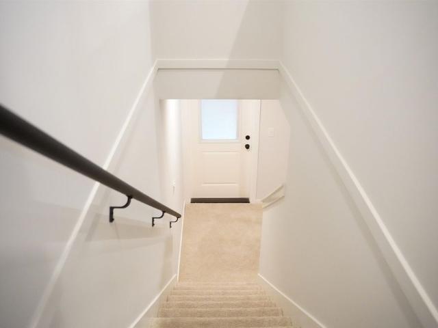Beautiful Townhome at “Haven” 3 Bedroom Plus Den, 3 Bathroom Short Term Maximum 1 year