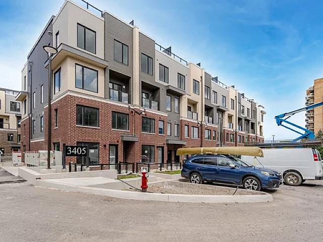 Beautiful Townhouse Available To Rent Now In Mississauga!
