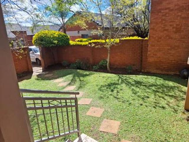 beautiful townhouse for rent inside.