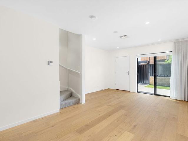 Beautiful, townhouse living