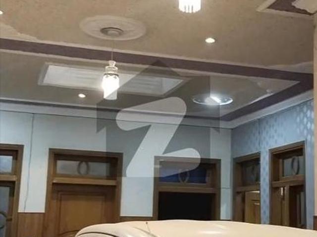 Beautiful Triple Storey House In Main Bazar Peshawar