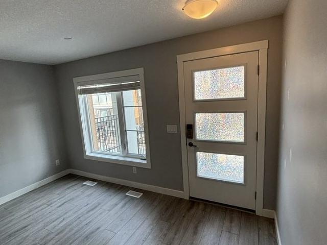 BEAUTIFUL Two Bedroom + 1 Bath Townhouse w/ A/C in Livingston! 2 Bedroom Home for Rent at 208 Livingston Common Ne, Calgary, AB T3P 1K1