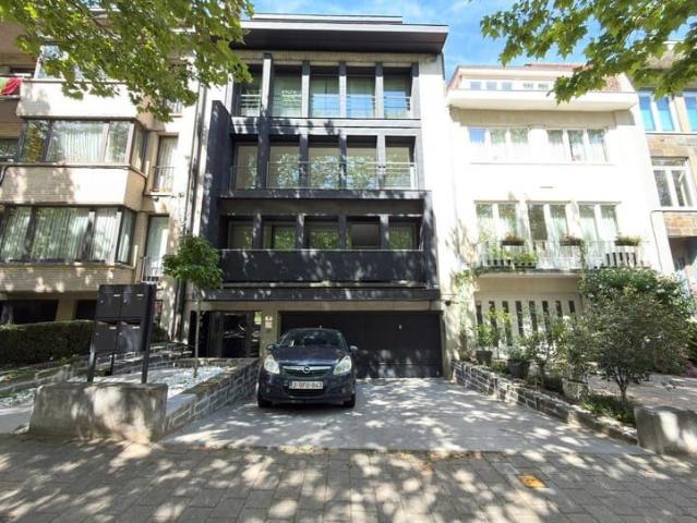 Beautiful two bedroom apartment in a small condominium