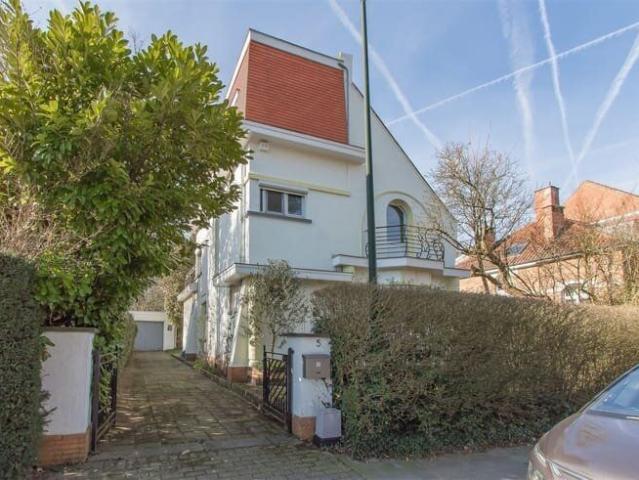 Beautiful villa 165m² renovated 4BR SO
