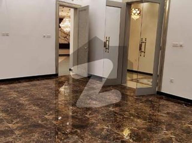 Beautifull 1 kanal house available for sale in baria town phase 6 bahria town phase 6